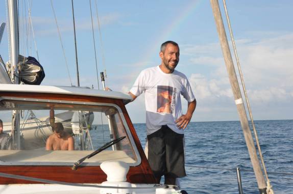 Manhã do 5o dia no barco, chegando à Portobelo, no Panamá